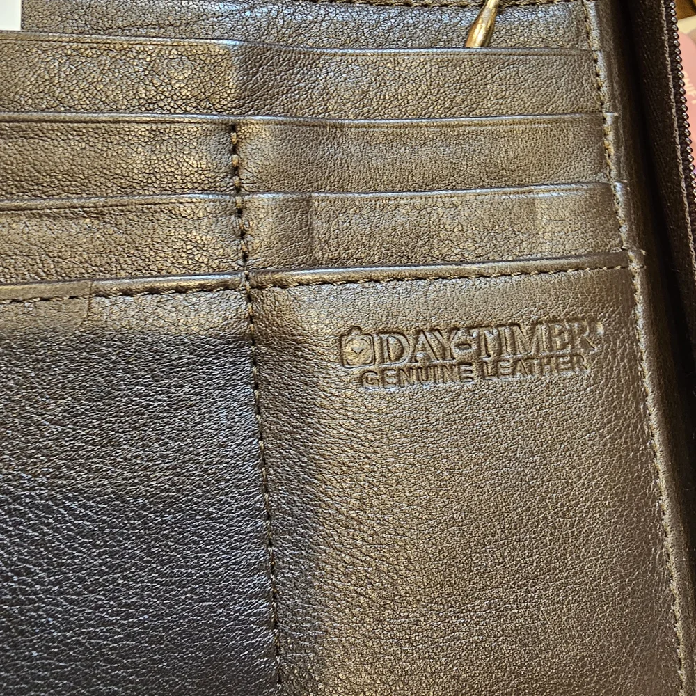 Daytimer Planner Brown Genuine Leather Like New